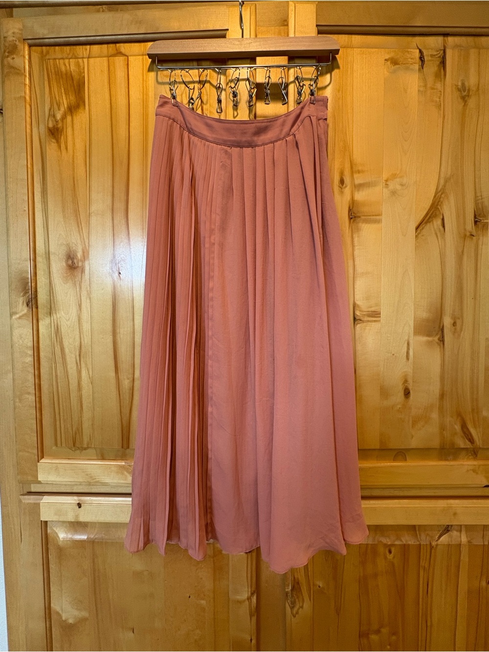 Pleated HM Midi Skirt in Dusty Rose.  Side zipper and button closure, lined.